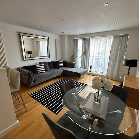 Two Br Flat 5 Mins Walk From London Eye G96 Apartment Екстериор снимка