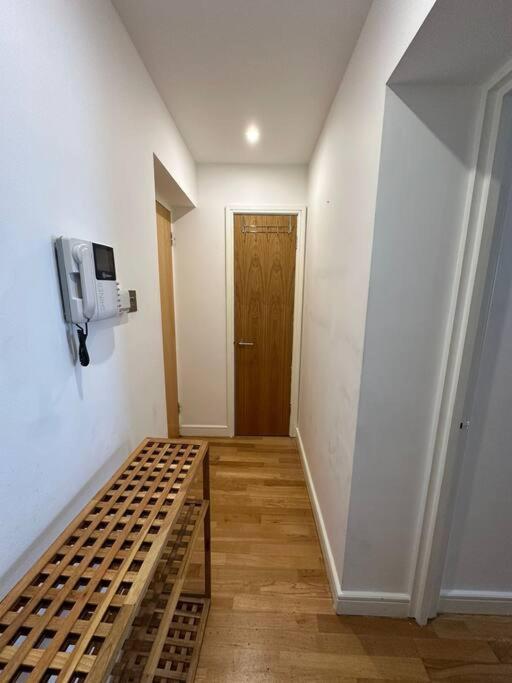 Two Br Flat 5 Mins Walk From London Eye G96 Apartment Екстериор снимка